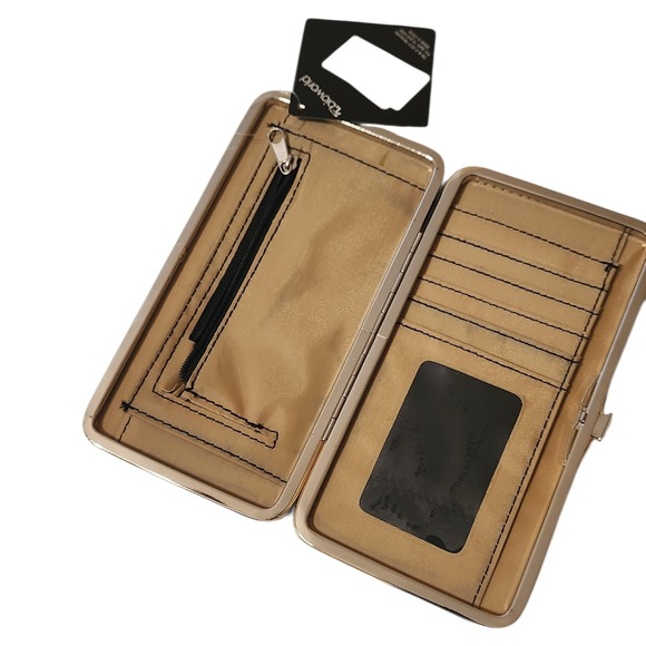 Legend of Zelda Twilight Princess Bioworld Clutch Wallet Black Gold Triforce - Picture 5 of 6